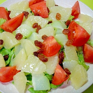 隼人瓜とグレープフルーツレタスのサラダ